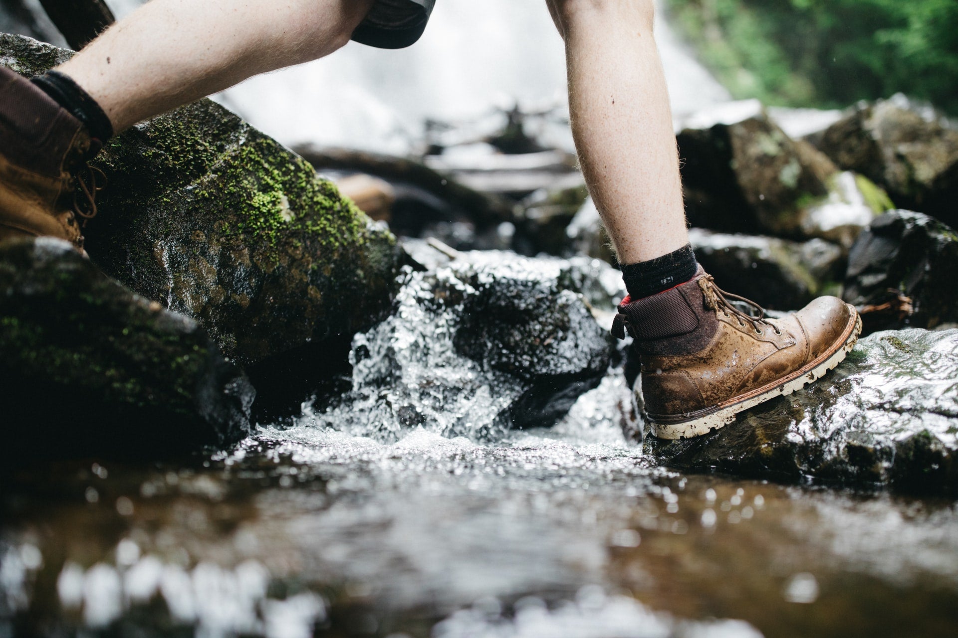 CARE TIPS FOR LEATHER HIKING BOOTS